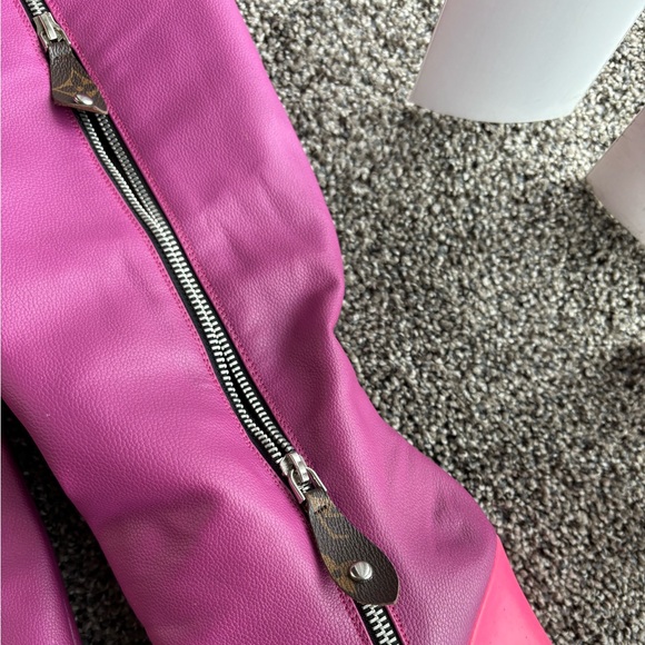 Designer Boots - Picture 6 of 9